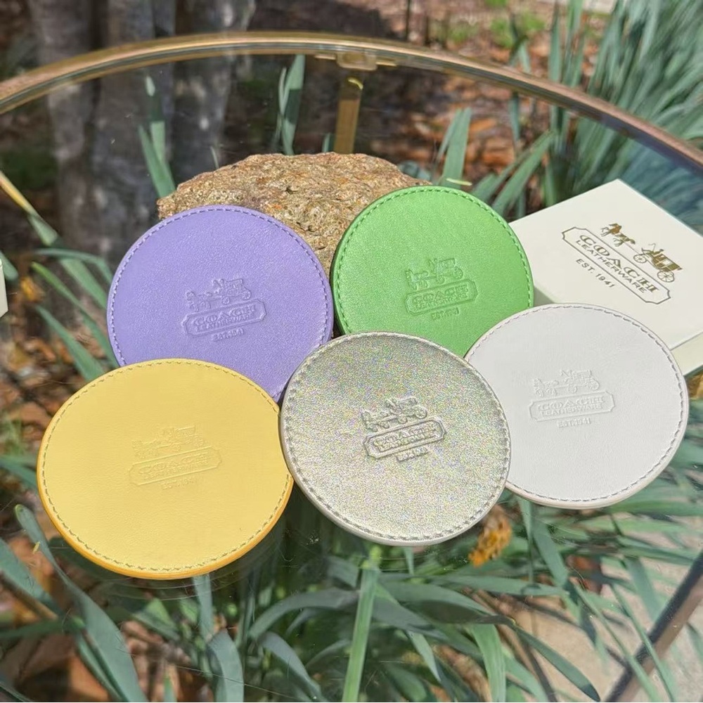 NEW Coach Vintage Round Leather Coaster Set with Gift Box